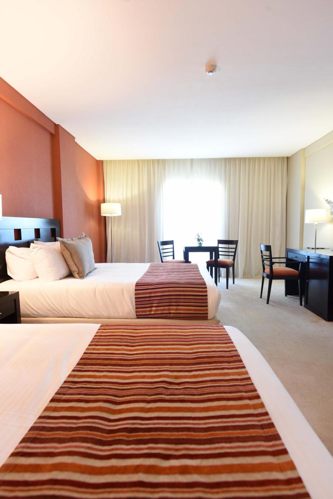 Hotel Camberland & 3*
